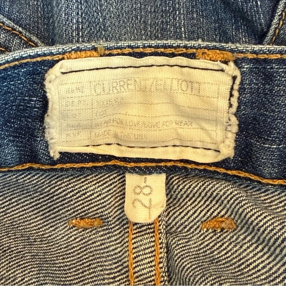 Current/Elliot Distressed Boyfriend Jeans